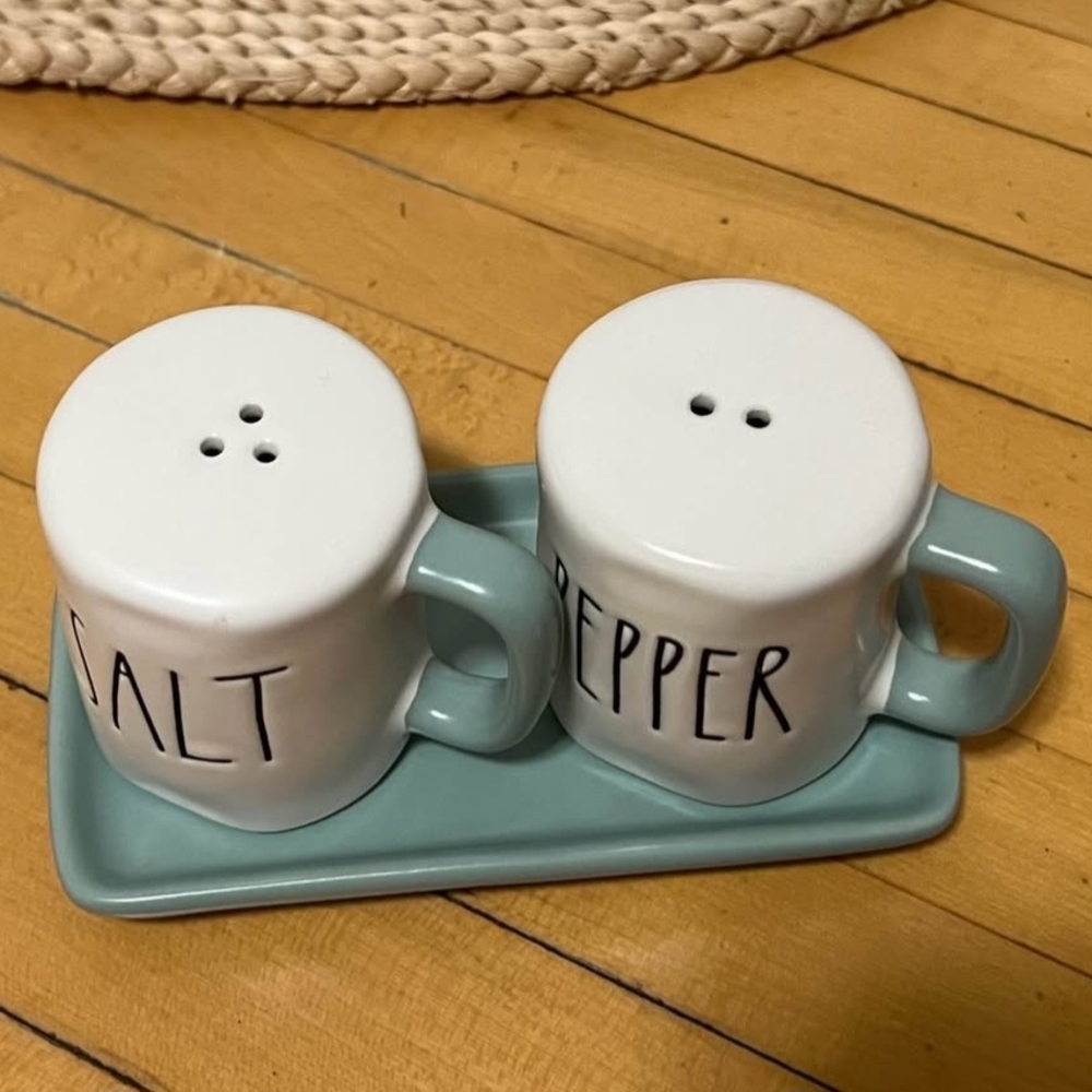 Rae Dunn "Artisan Collection" White Salt and Pepper Shakers with Green Tray Set - Picture 2 of 9